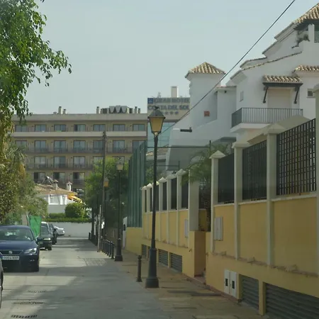 Arruzafa Front - Free Parking La Cala De Mijas