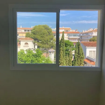 Arruzafa Front - Free Parking * لا كالا ذي ميخاس