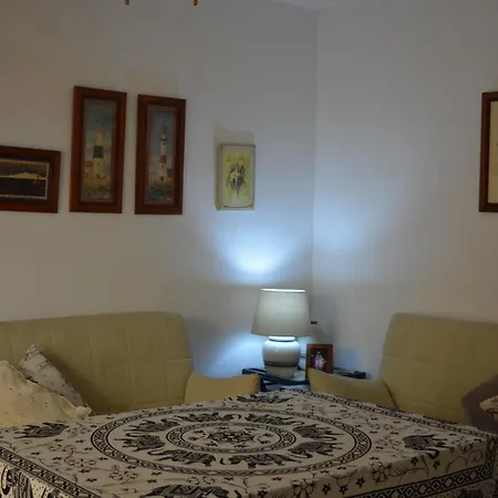 Arruzafa Front - Free Parking لا كالا ذي ميخاس